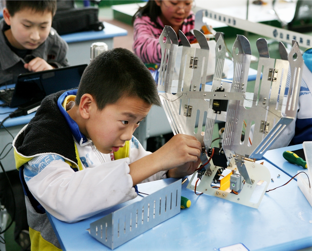 济南市第九届青少年机器人竞赛成功举办;