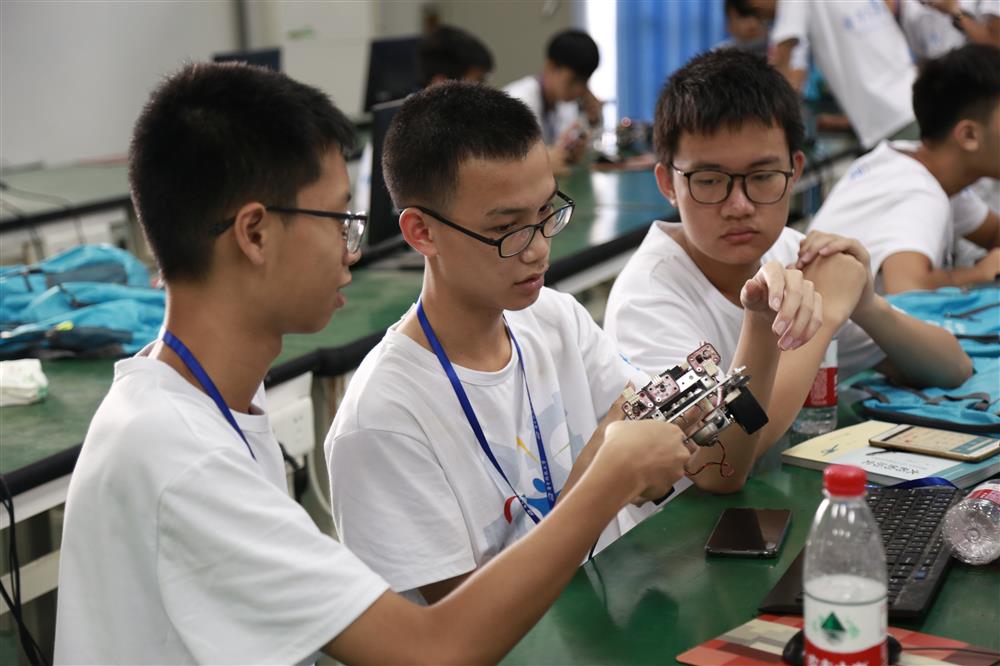 全国青少年科技创新活动服务平台